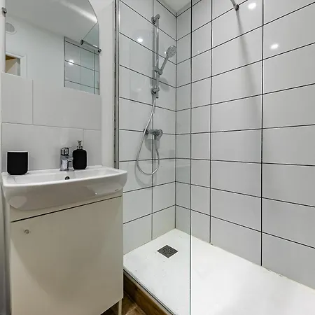 Chaleureux Studio, Orangerie Apartment Strasbourg