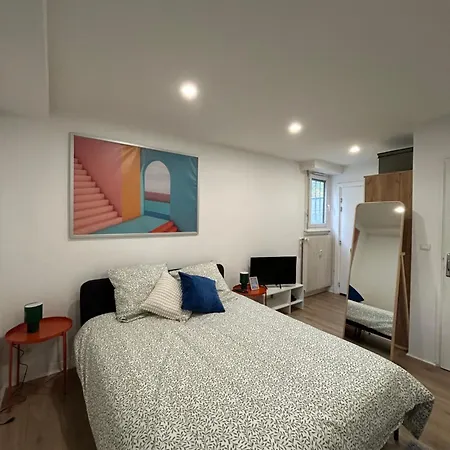 Chaleureux Orangerie A Appartamento *